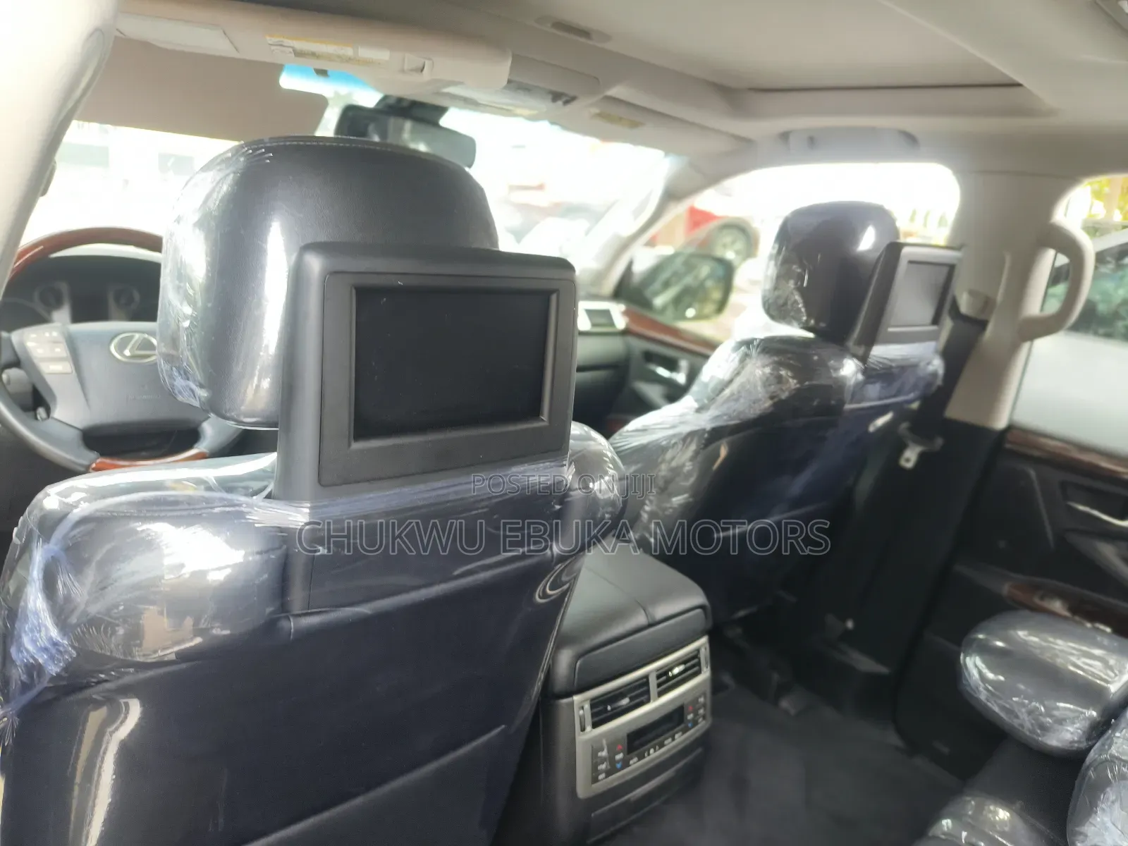 Lexus LX 570 AWD 2016 Black