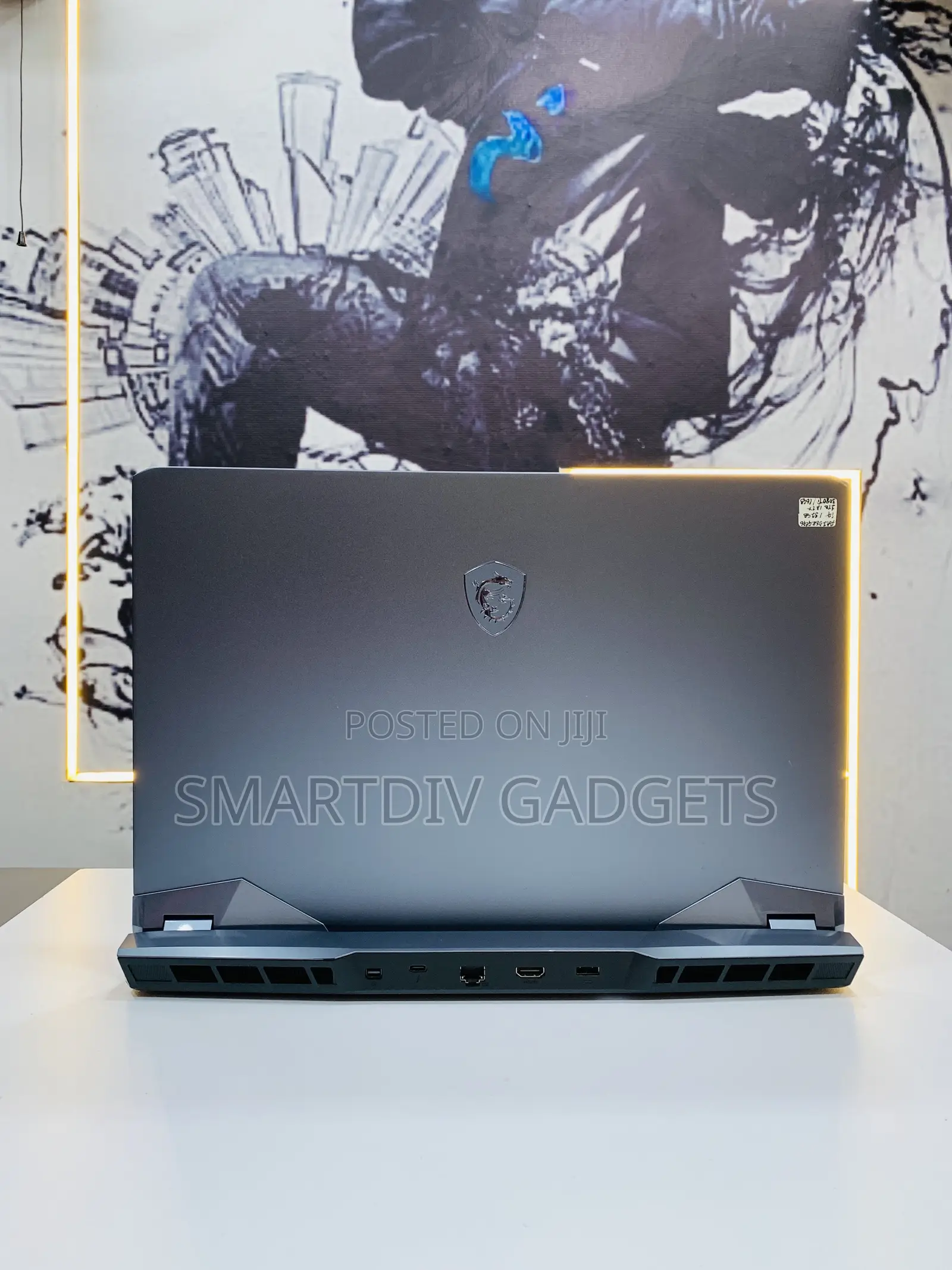Laptop MSI Raider GE76 12UGS 32GB Intel Core i7 SSD 1T