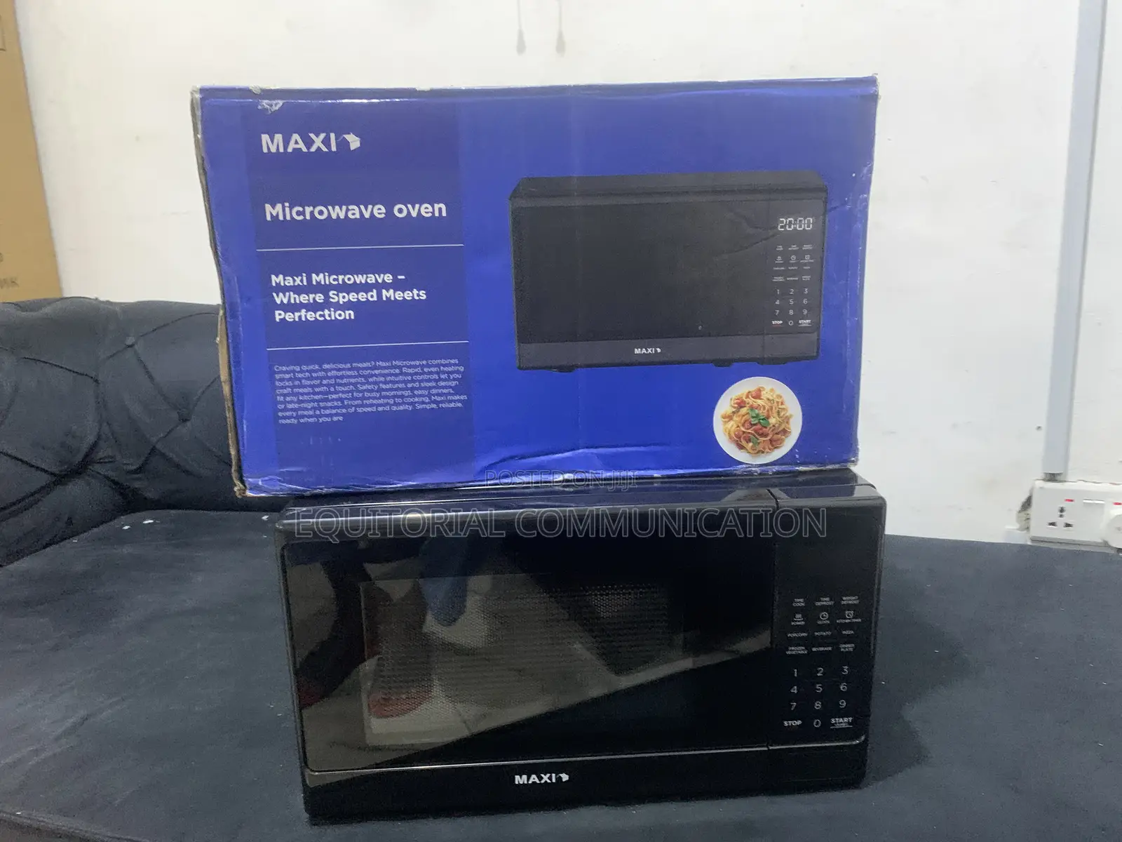 Maxi 20l Microwave -a Smart Addition to Any Kitchen