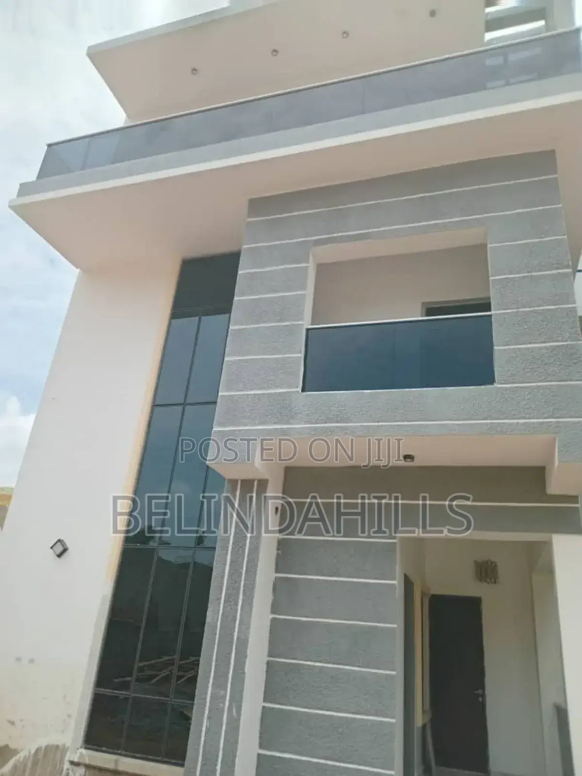 4bdrm Townhouse/Terrace in Durumi for sale