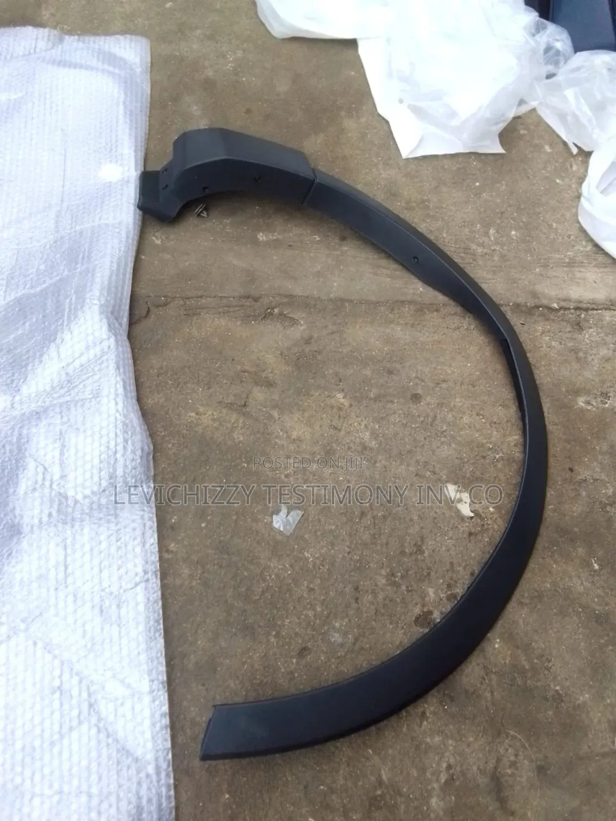 2011-2018 Ford Explorer Fender Chrome/Moulding