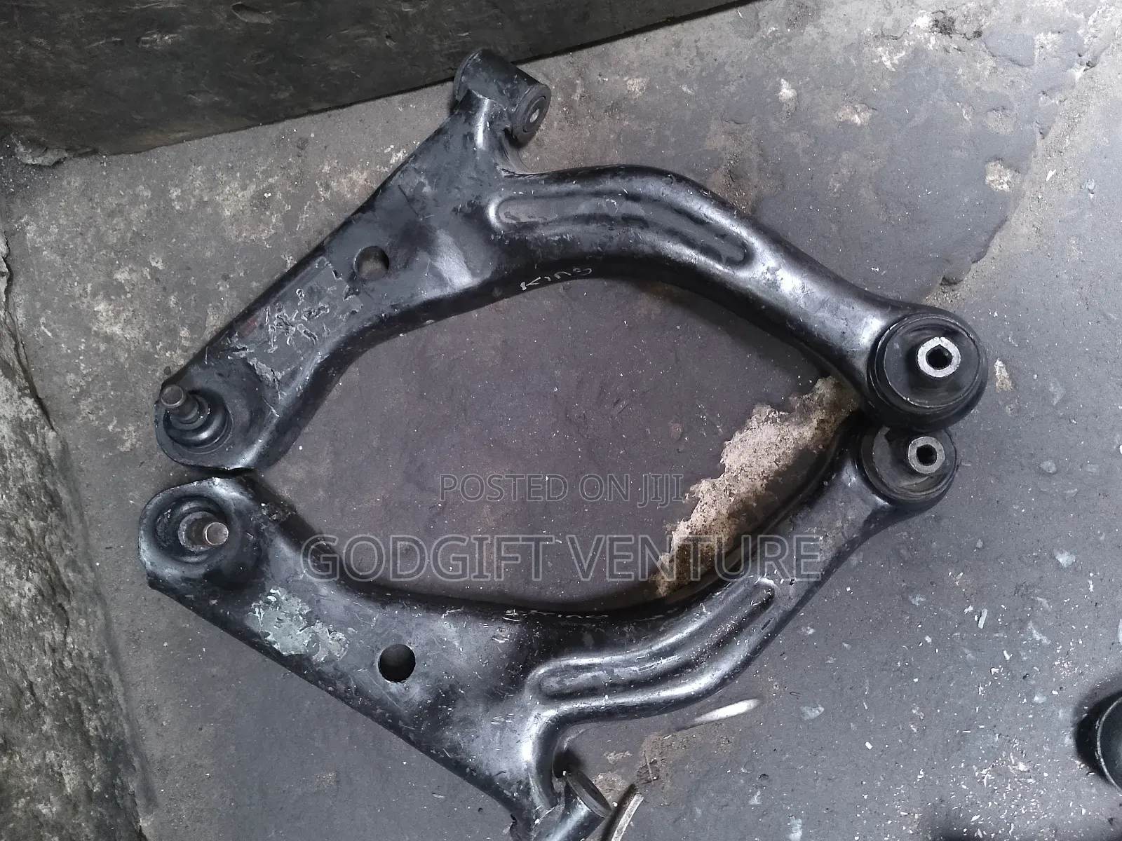 Lower Arms Mazda Tribute, Ford Escape 2003-2010