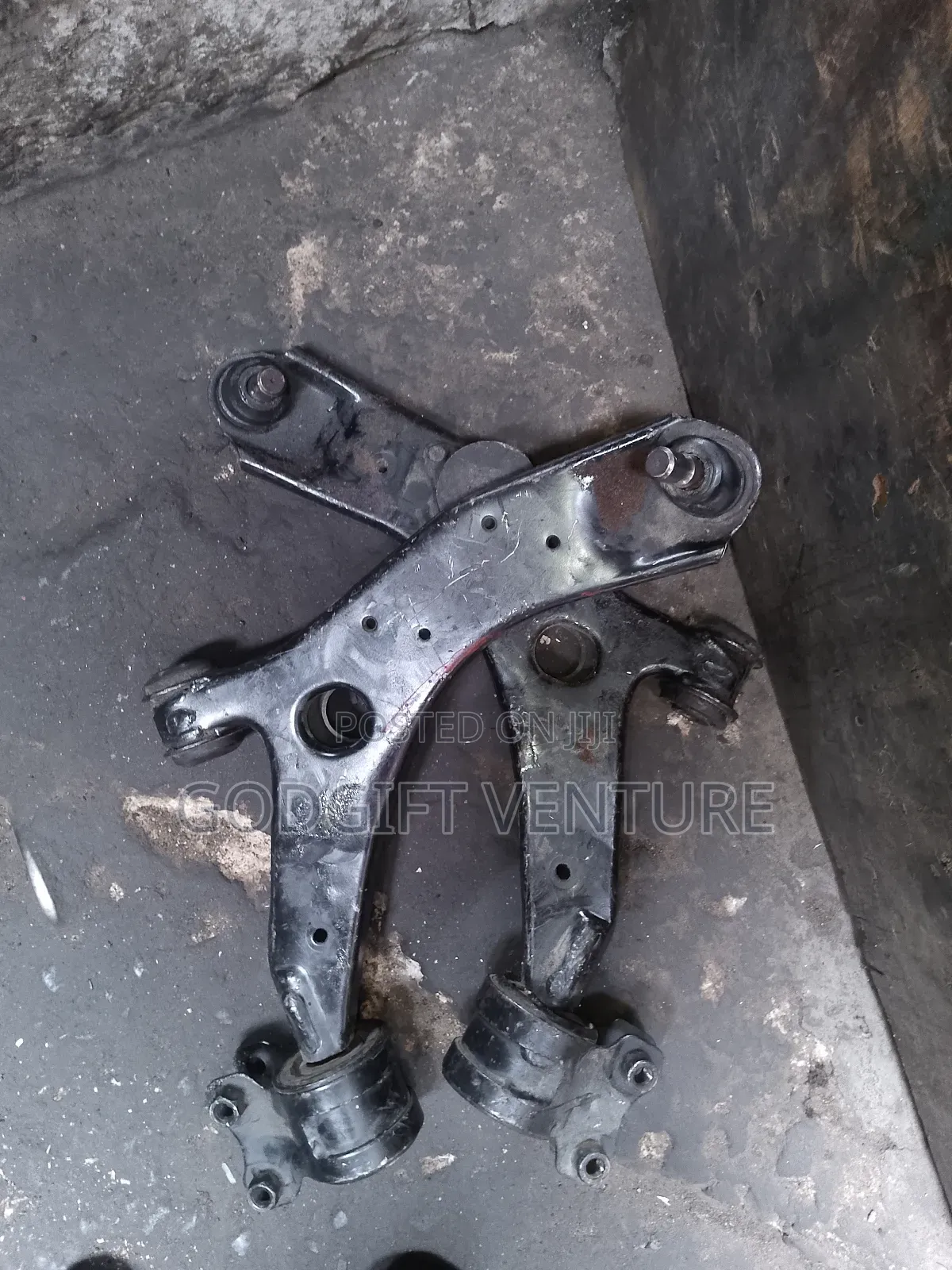 Lower Arms Mazda 5, Mazda 3 2003-2010