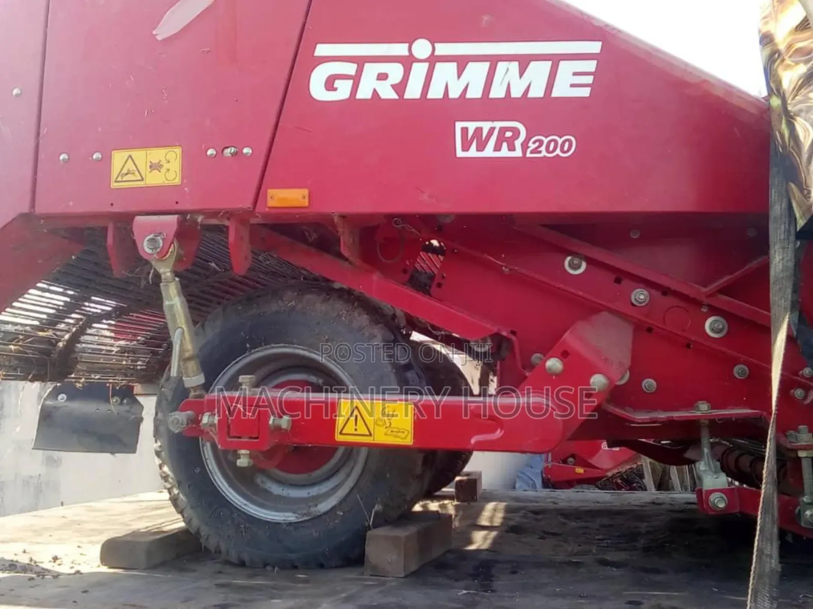 Cassava and Root Crops Harvester