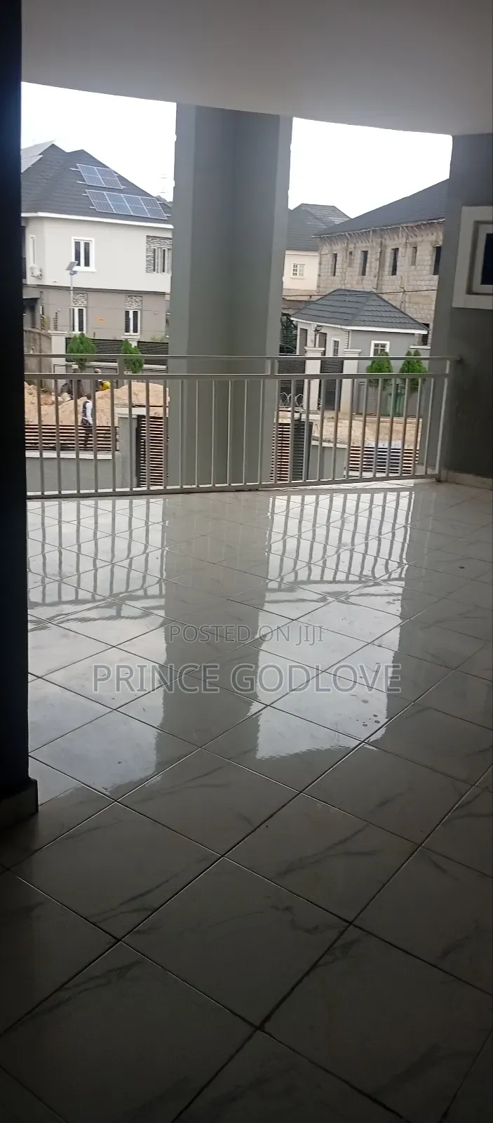 2bdrm Block of Flats in Yellow Gate Estate, Dawaki for rent