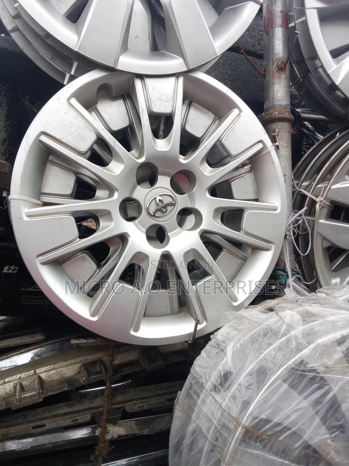Iron Rim Cover Universal