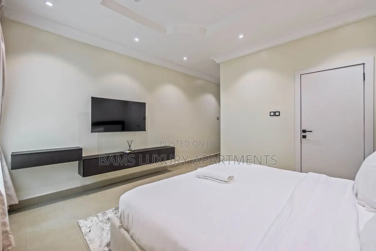 Newest 3 Bedrooms at Ikoyi Perfect for December Bookings