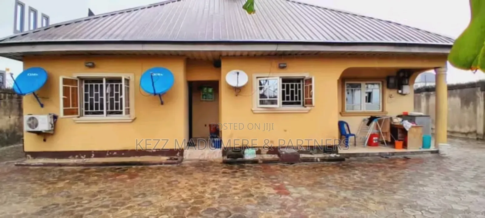 4bdrm Bungalow in Off Sars Road Port for sale