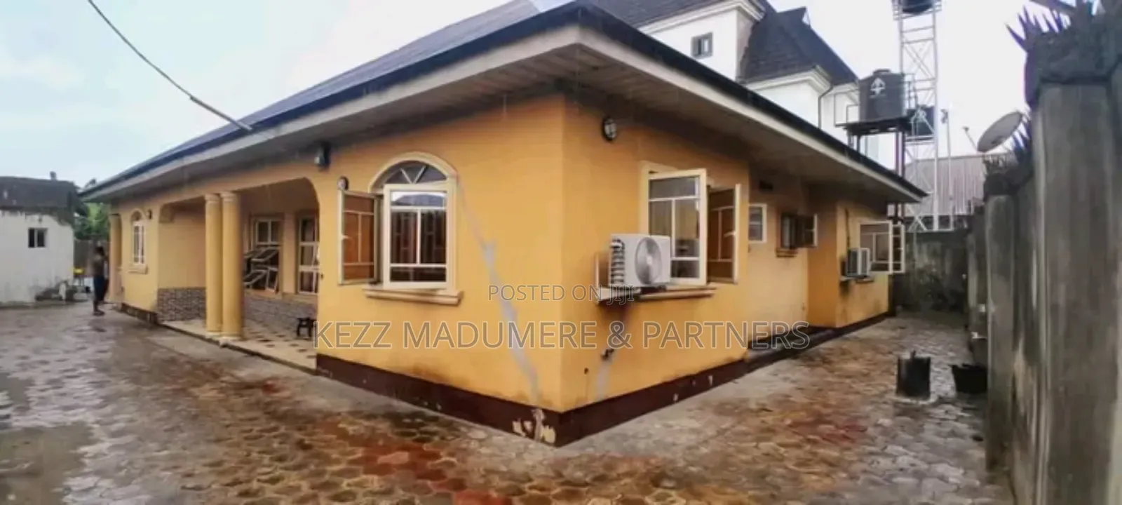 4bdrm Bungalow in Off Sars Road Port for sale