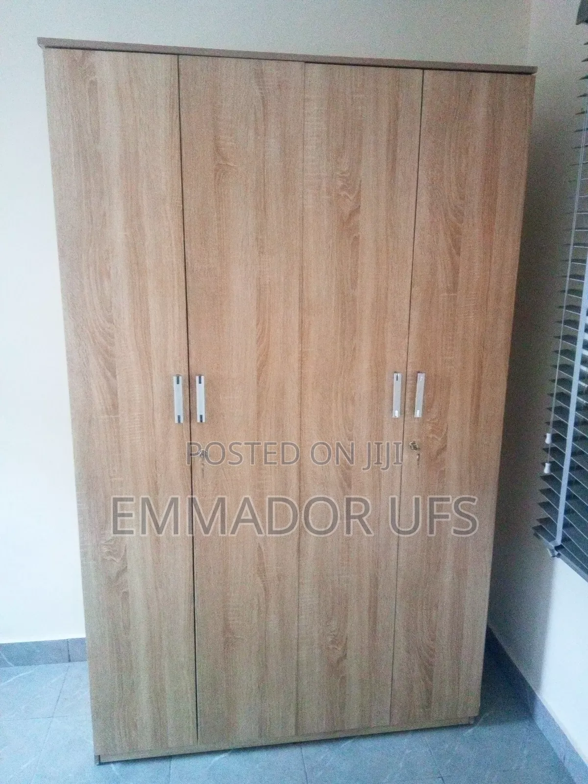 4-Door Wardrobe for Home