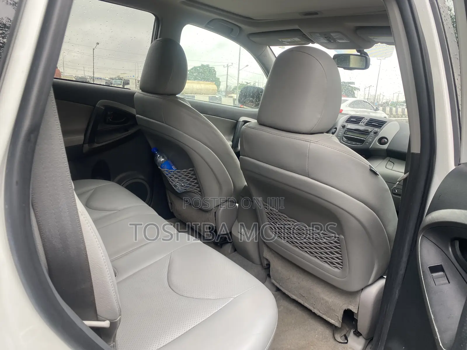 Toyota RAV4 2.5 Limited 4x4 2011 White