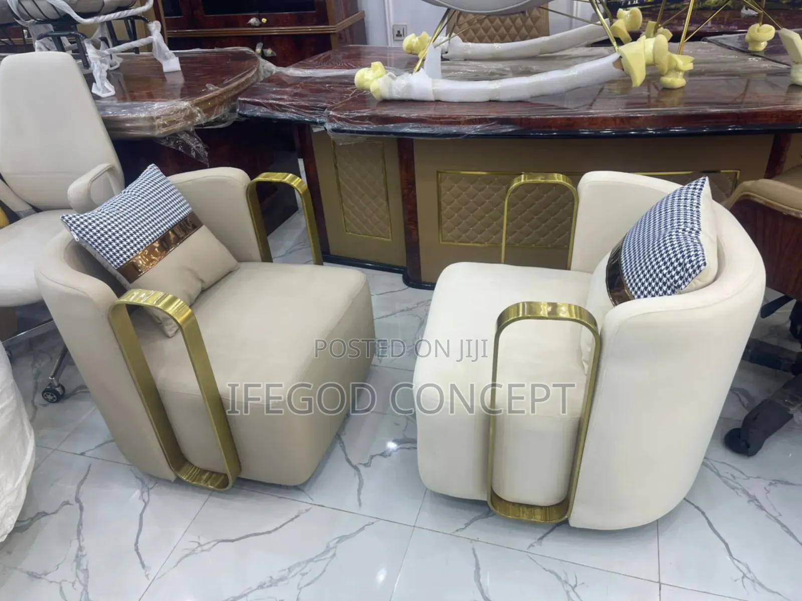 Modern Accent Chairs