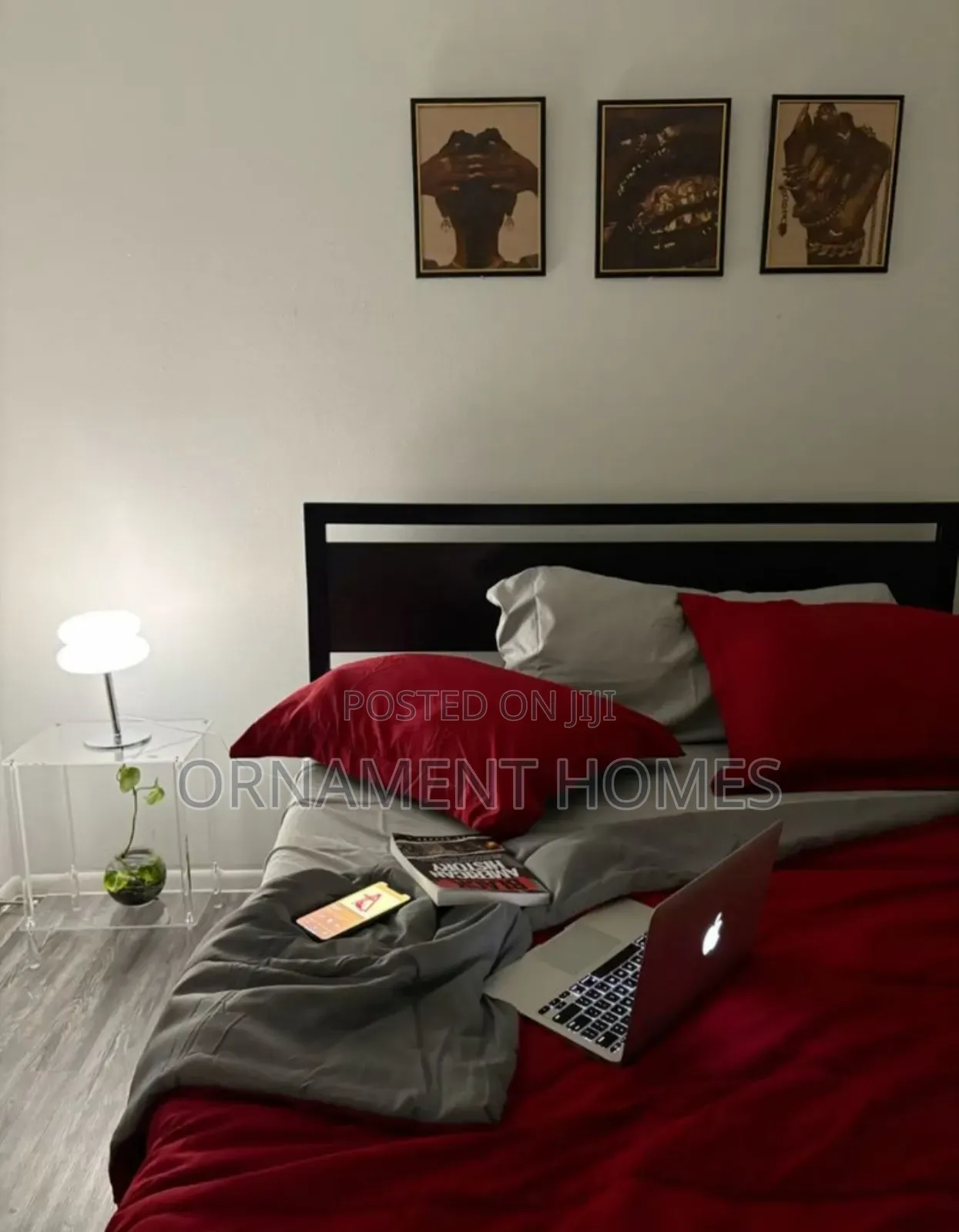 Plain Holiday Special Bedsheet Pillowcases and Duvet