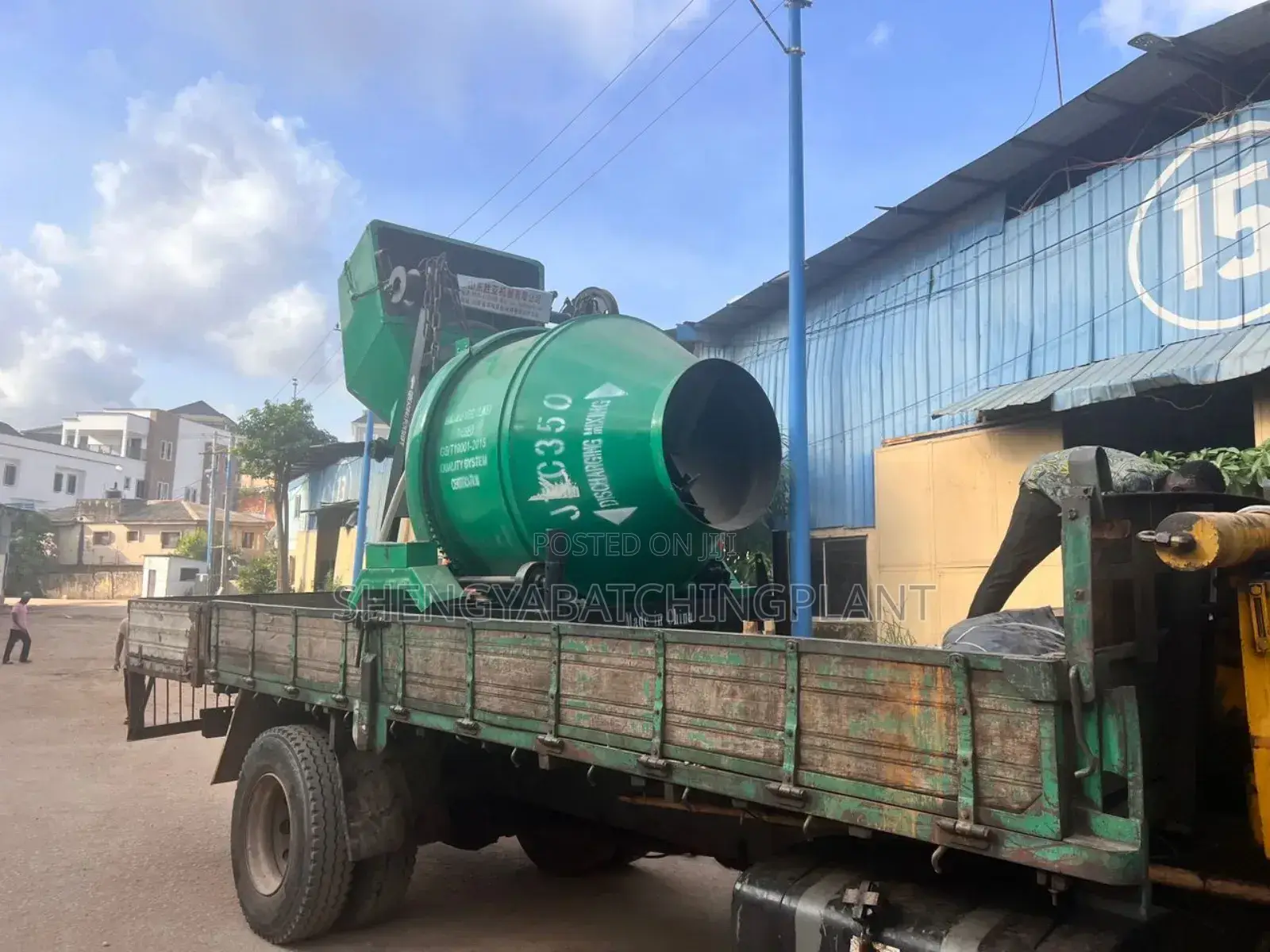 Jzc350 Self Loader Concrete Mixer