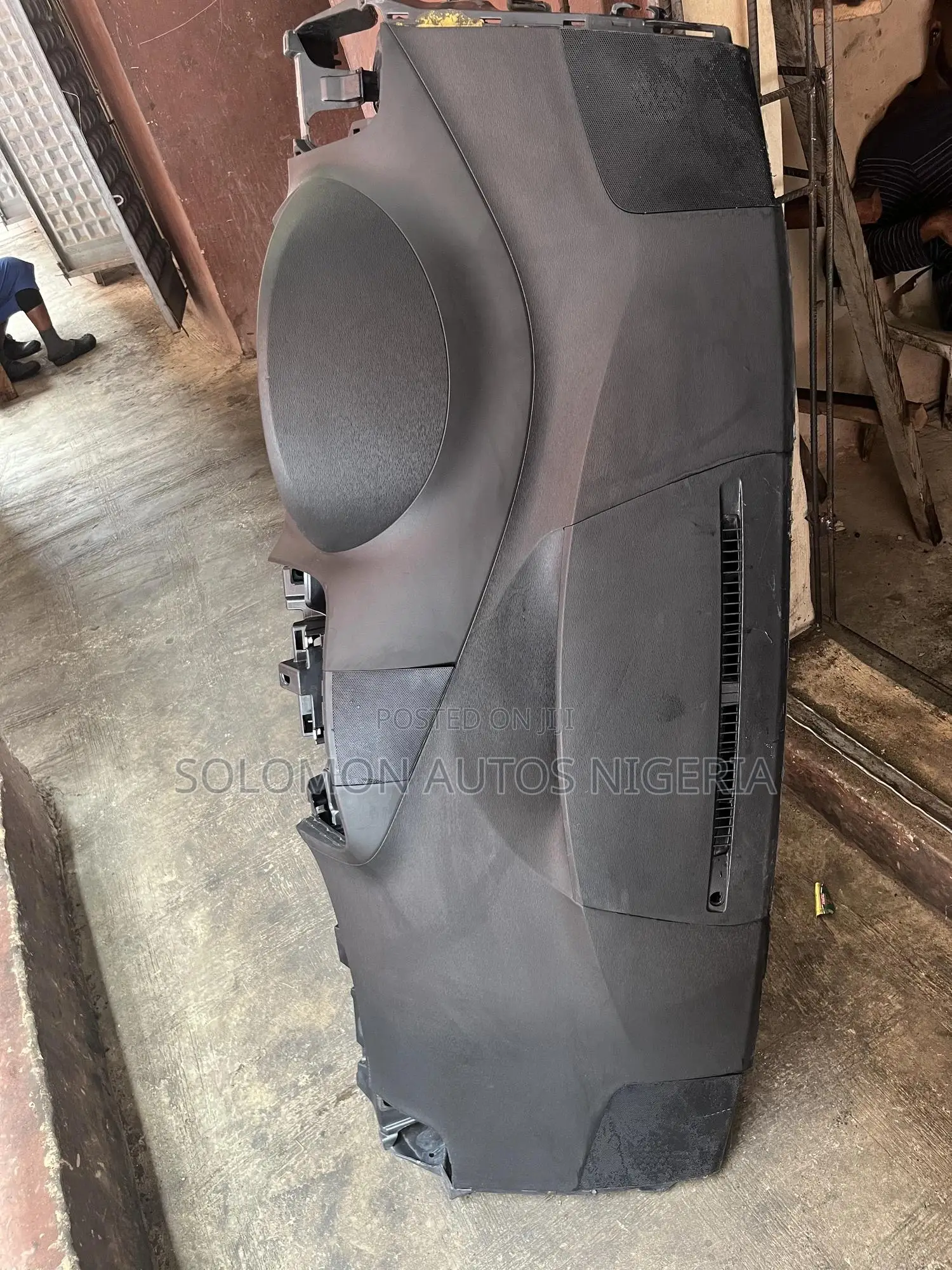 Dashboard Toyota Venza, 2010 2012 Model