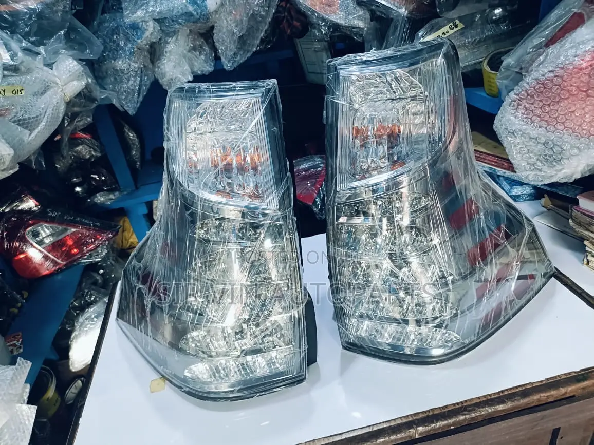 Rearlight/Backlight For Lexus Gx 460, 2015 (Brand New Set)