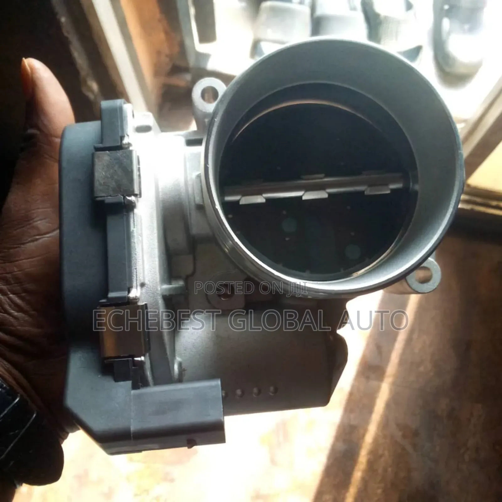 Tuttle Mouth for Audi Q7 , 2013 Engine,