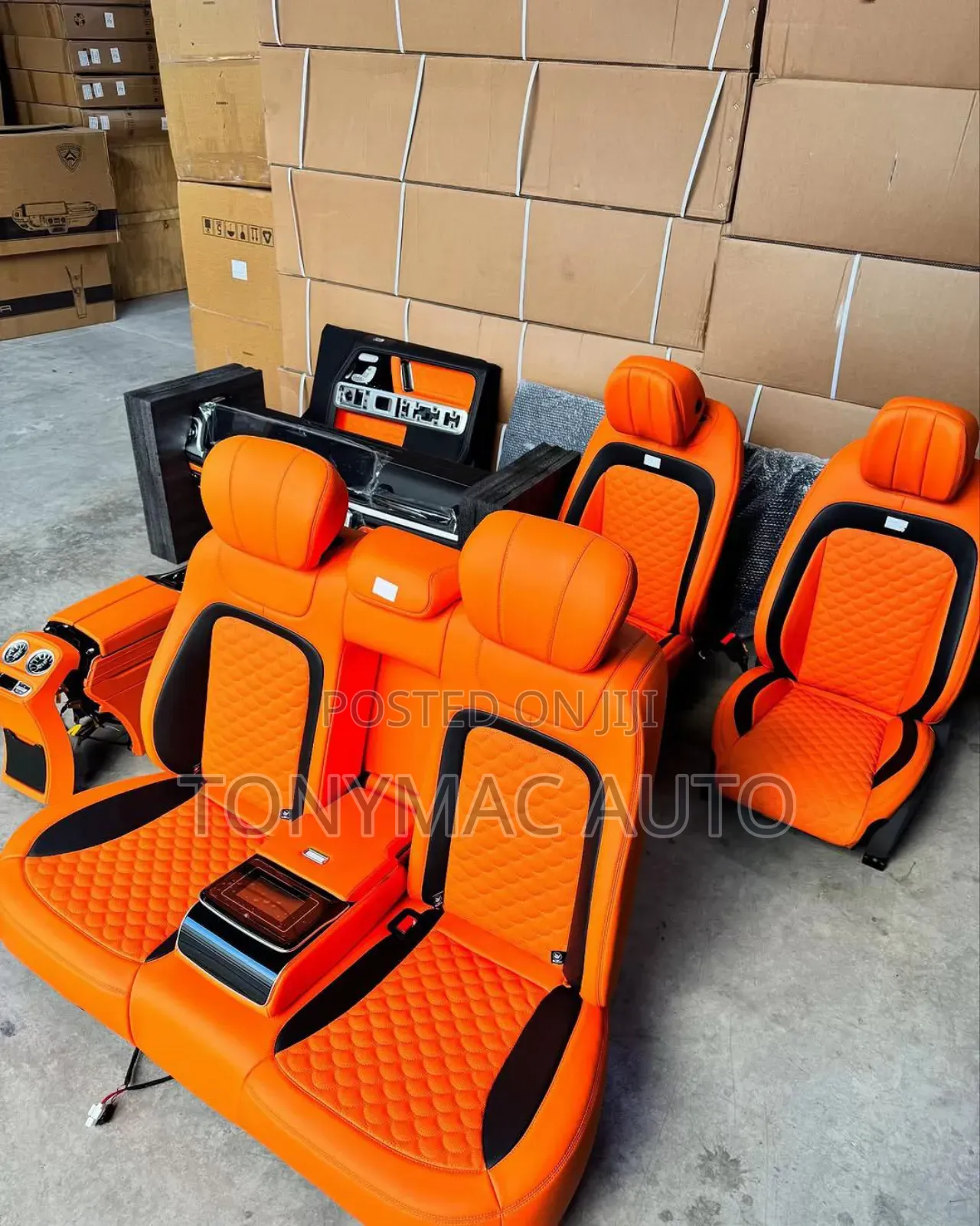 Mercedes Benz G-Wagon 2005 Upgraded to 2022 Interior