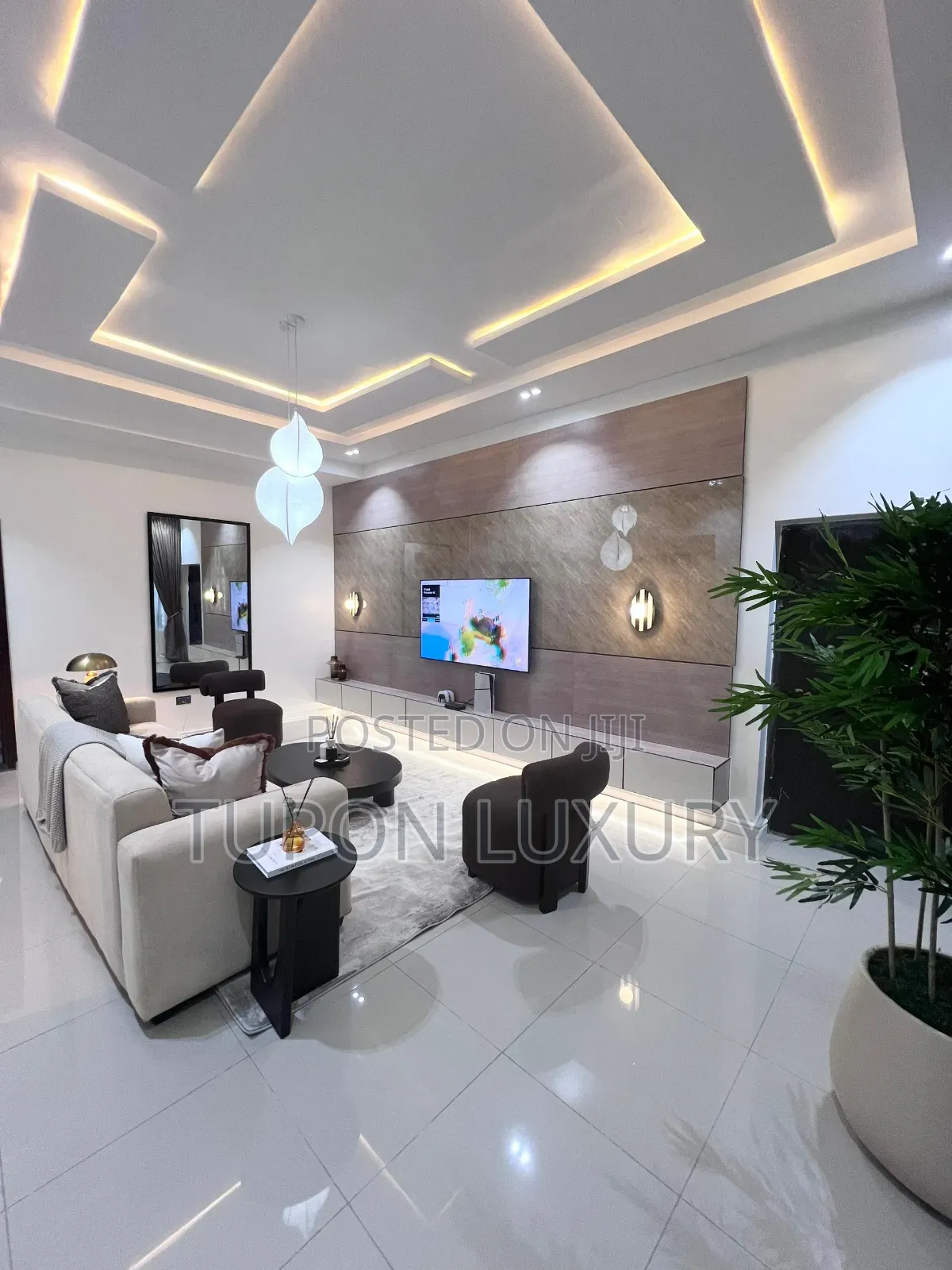 Luxury 2 Bedroom Apartment With Ps5 ,Smart Lock and Equipped Kitchen