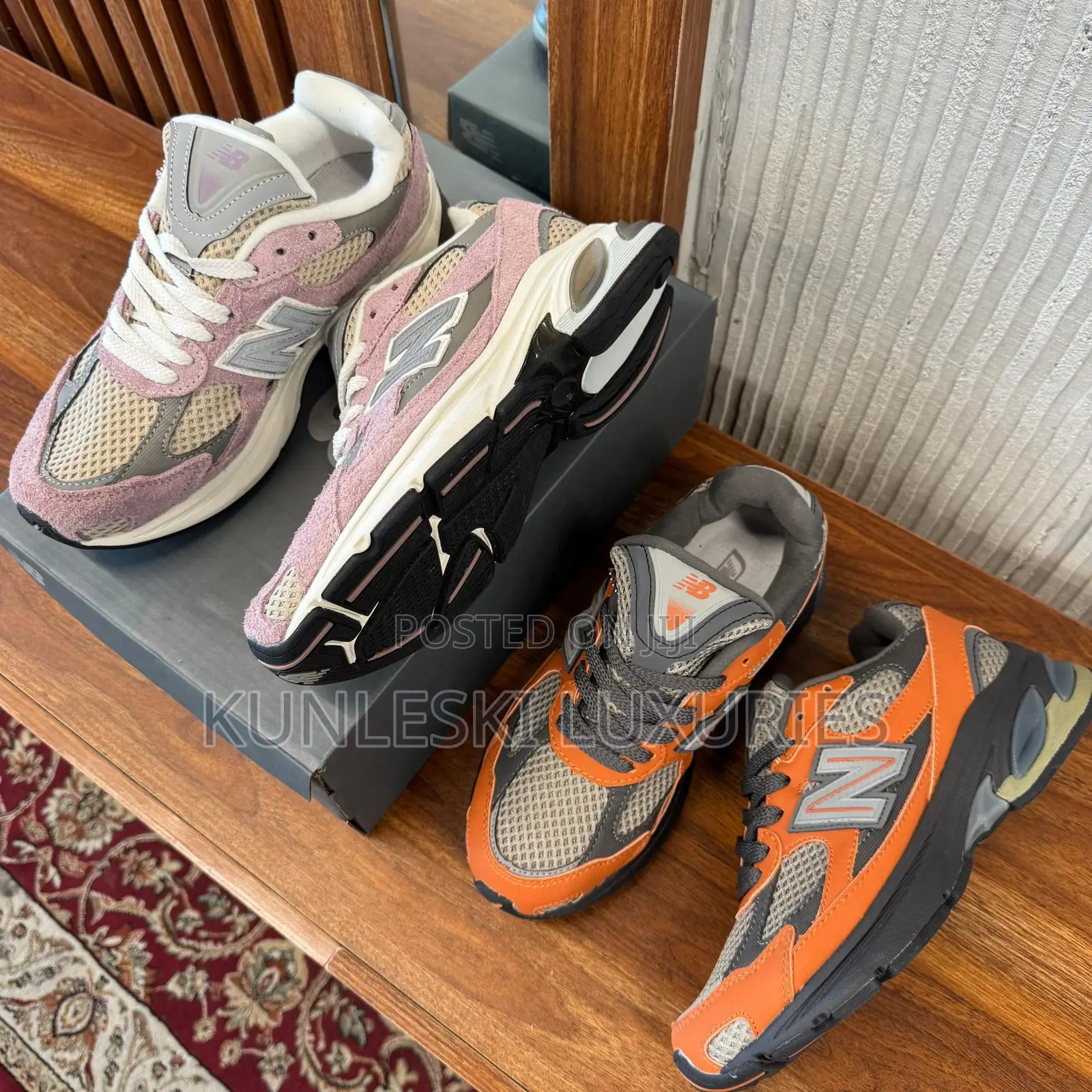 Original New Balance 2010 Castle Rock Light Suede Sneakers