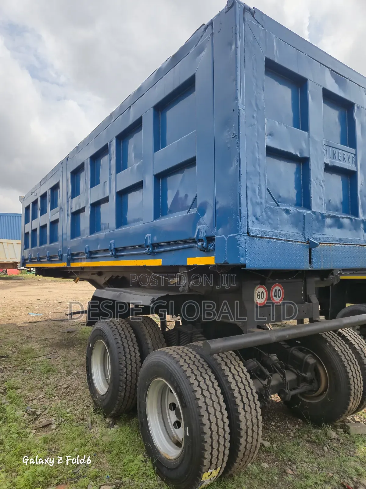 A 30tons Double Axle Refurbished Tipping Trailer Bucket