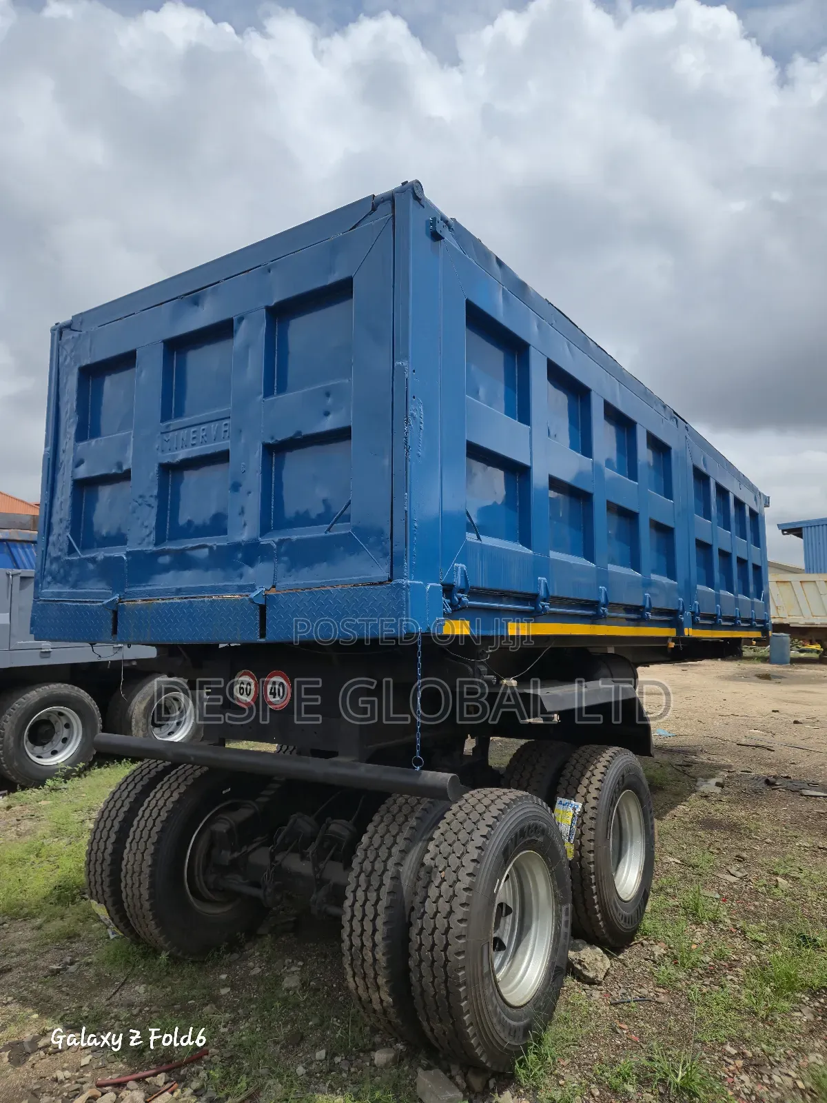 A 30tons Double Axle Refurbished Tipping Trailer Bucket