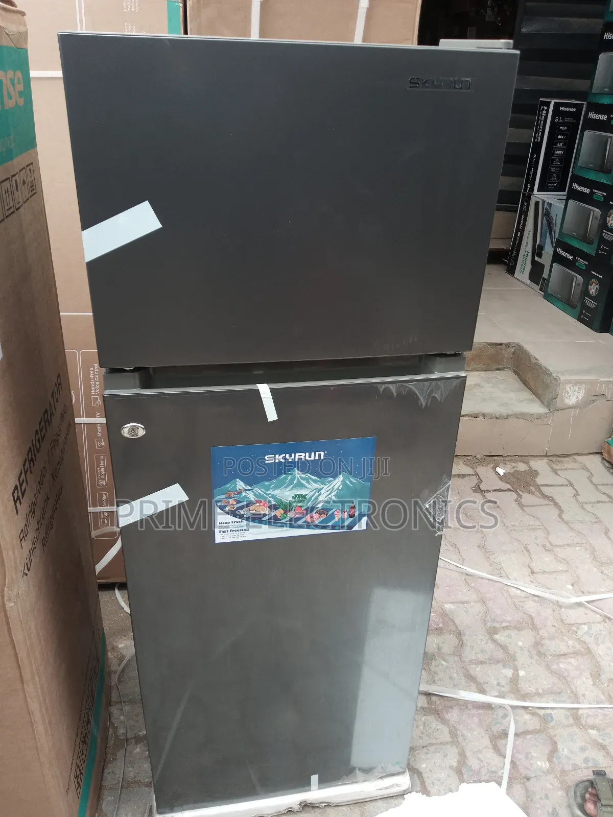 Skyrun Double Door Fridge 200l