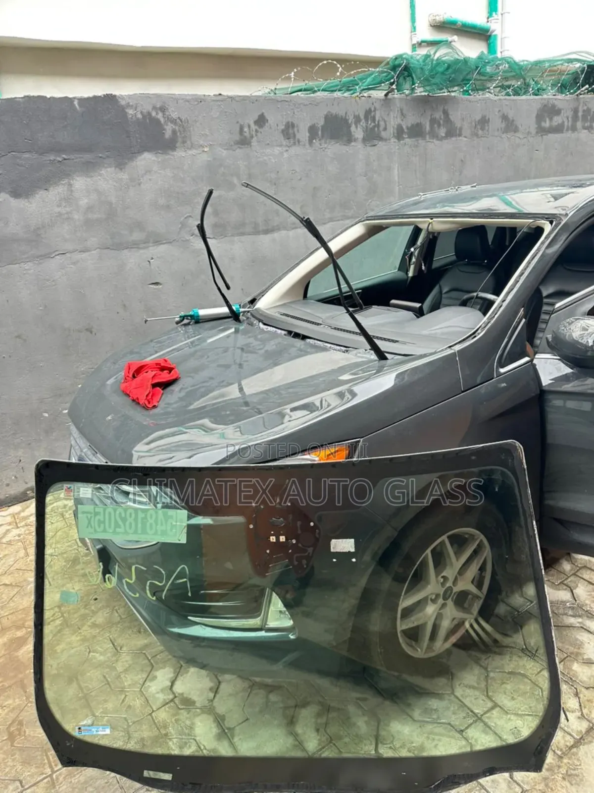 Ford Edge 2018 Windscreen Glass Available