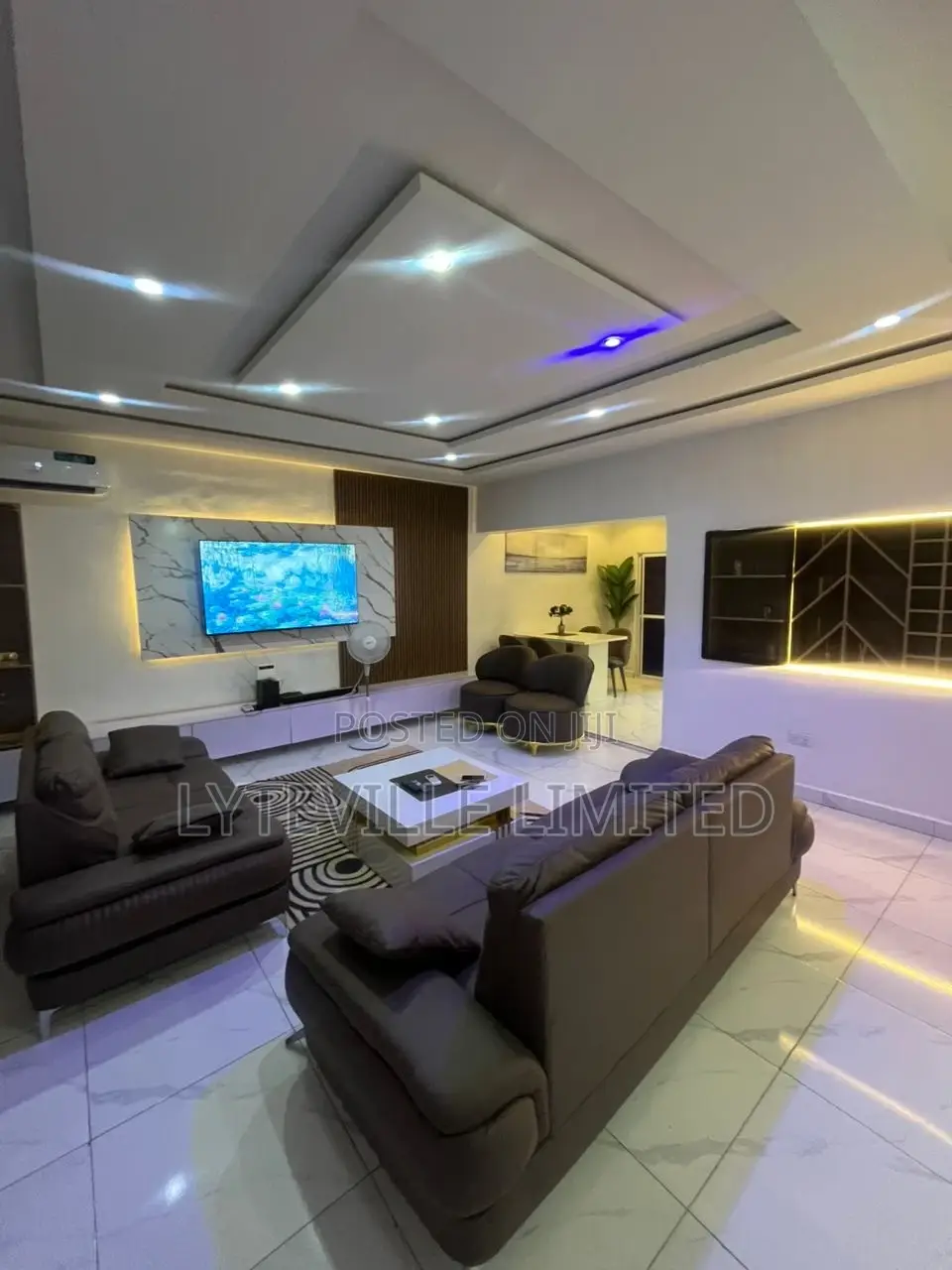 Clean 2 Bedroom Apartment