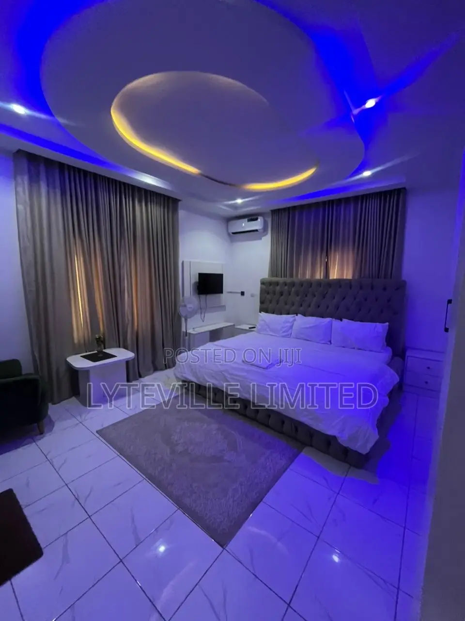 Clean 2 Bedroom Apartment