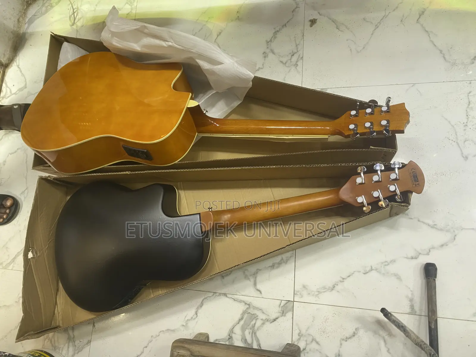 Professional Semi-Acoustic Guitar 