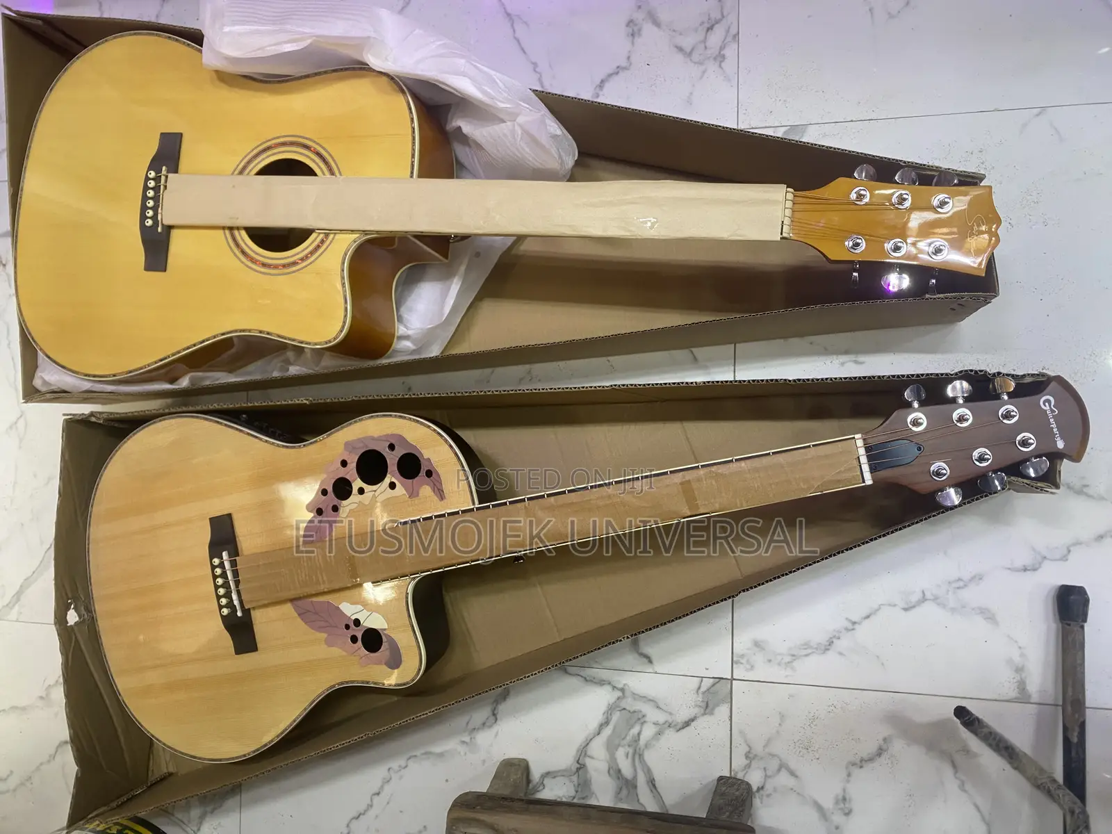 Professional Semi-Acoustic Guitar 