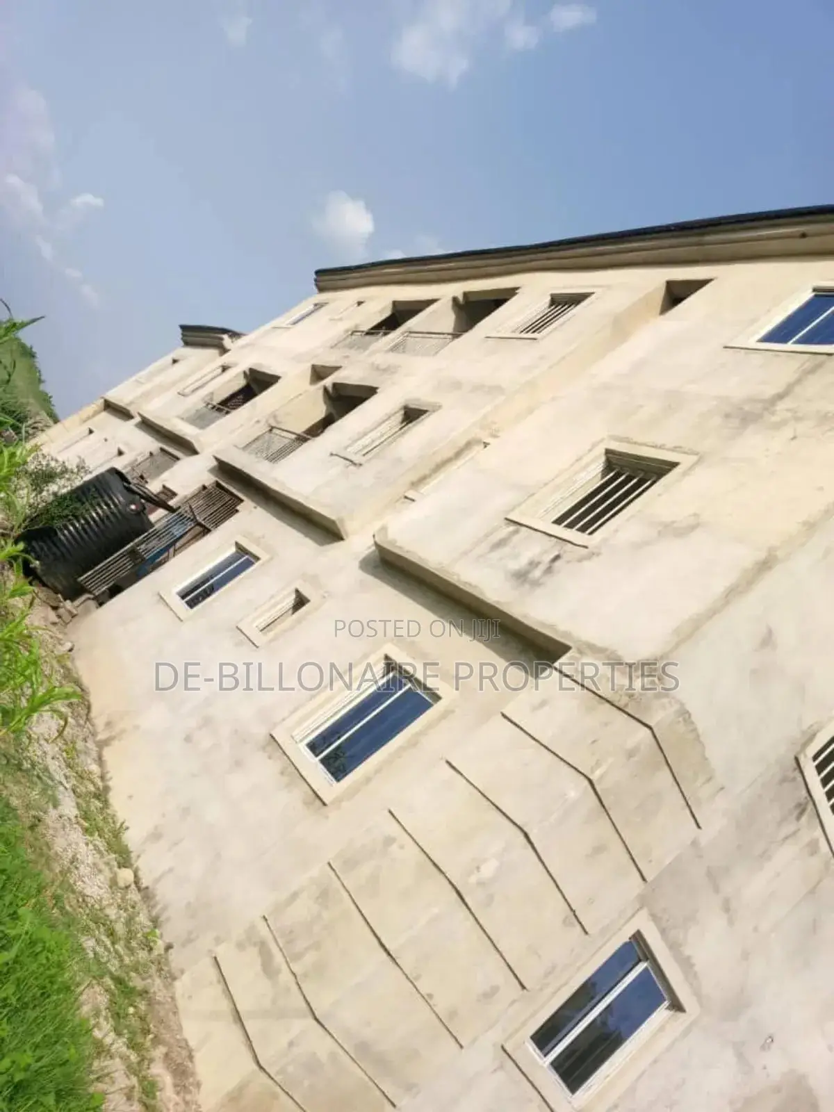 3bdrm Block of Flats in Owerri for sale