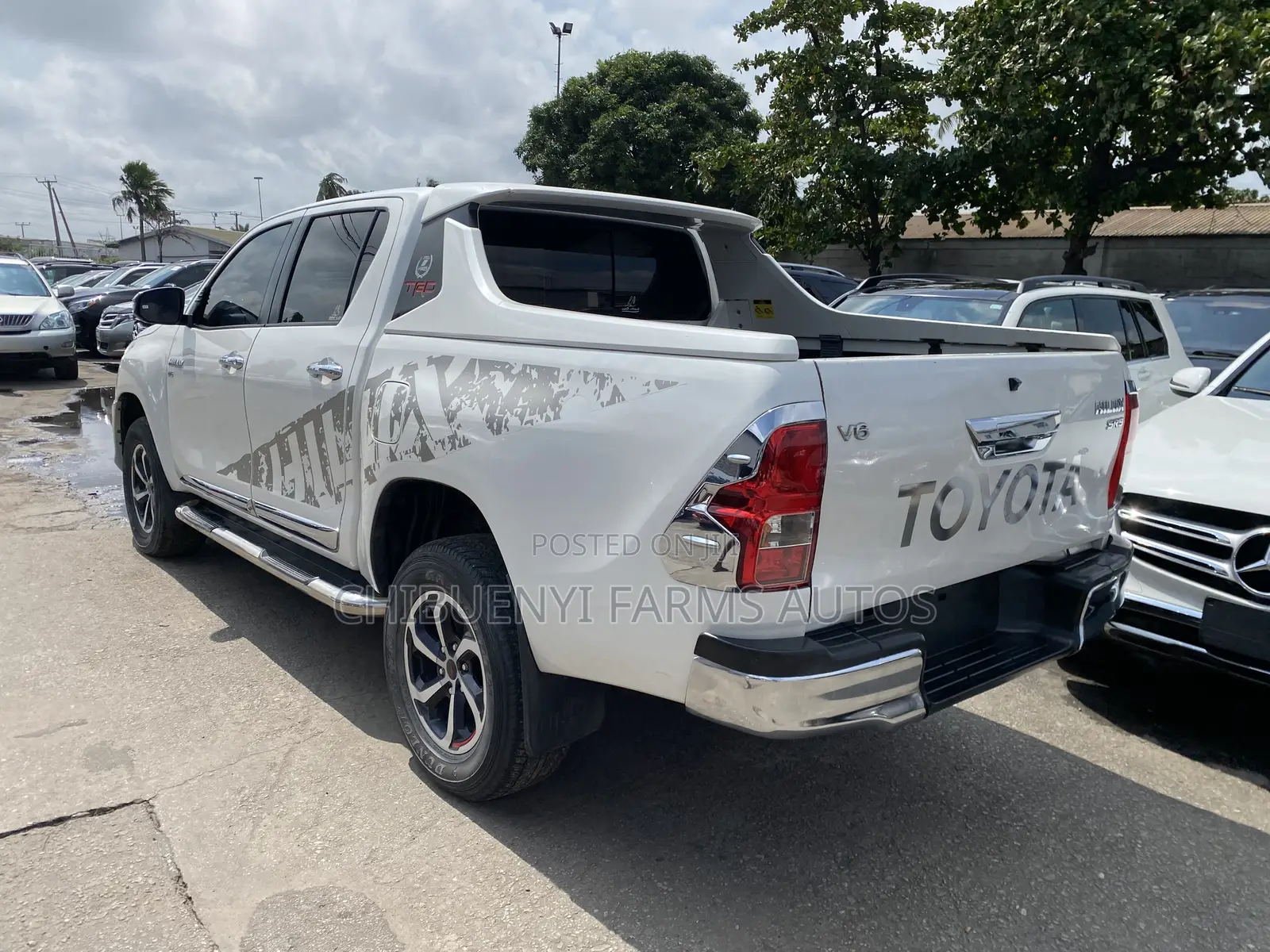 Toyota Hilux SR5+ 4x4 2018 White