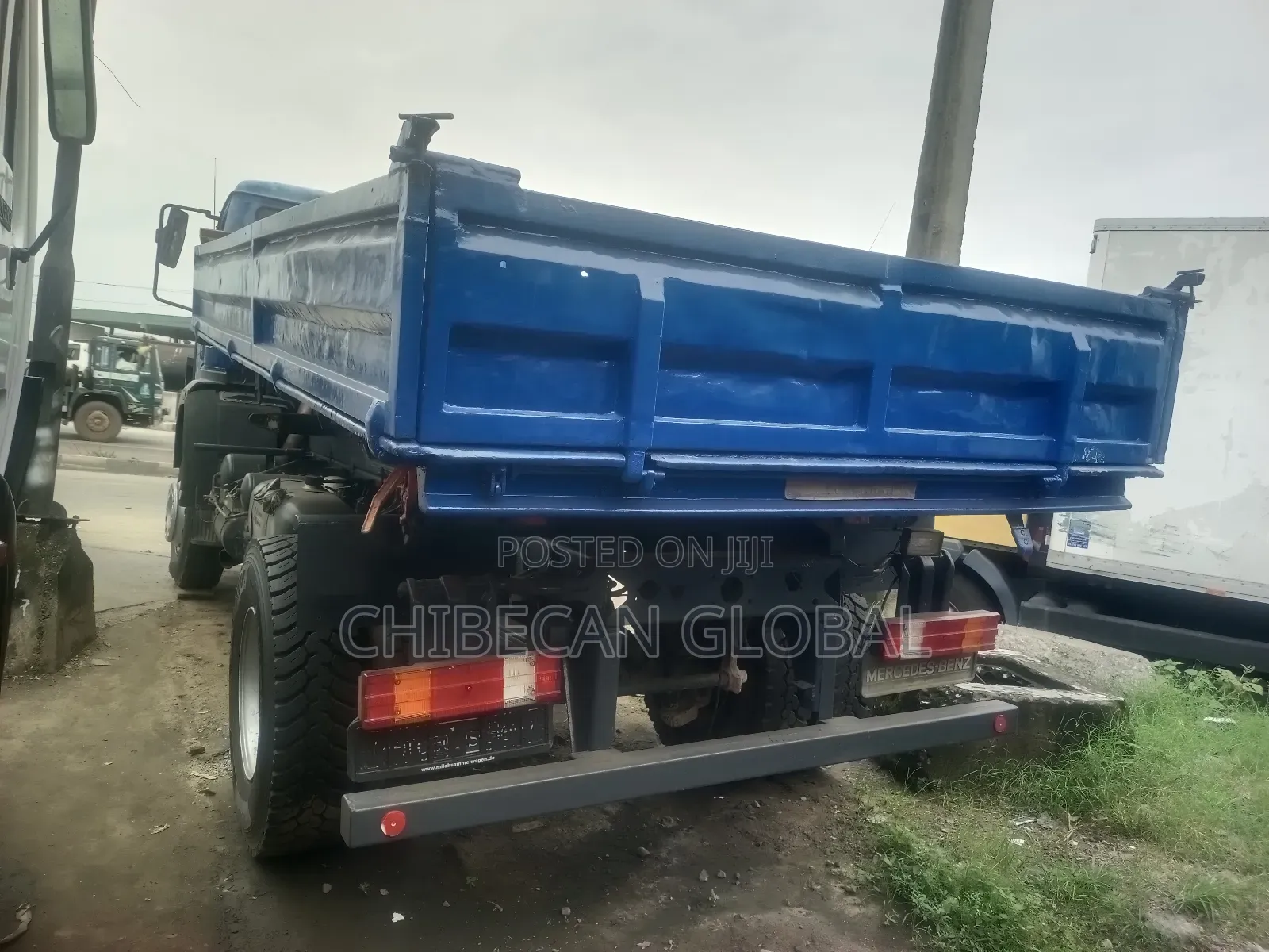 1824 Tipper Truck With Auxiliary (Tokunbo)