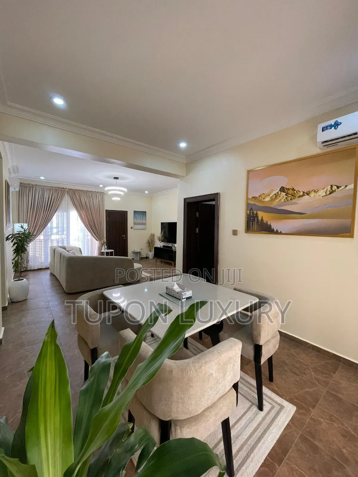 Cozy 2bedroom Apartment in Katampe