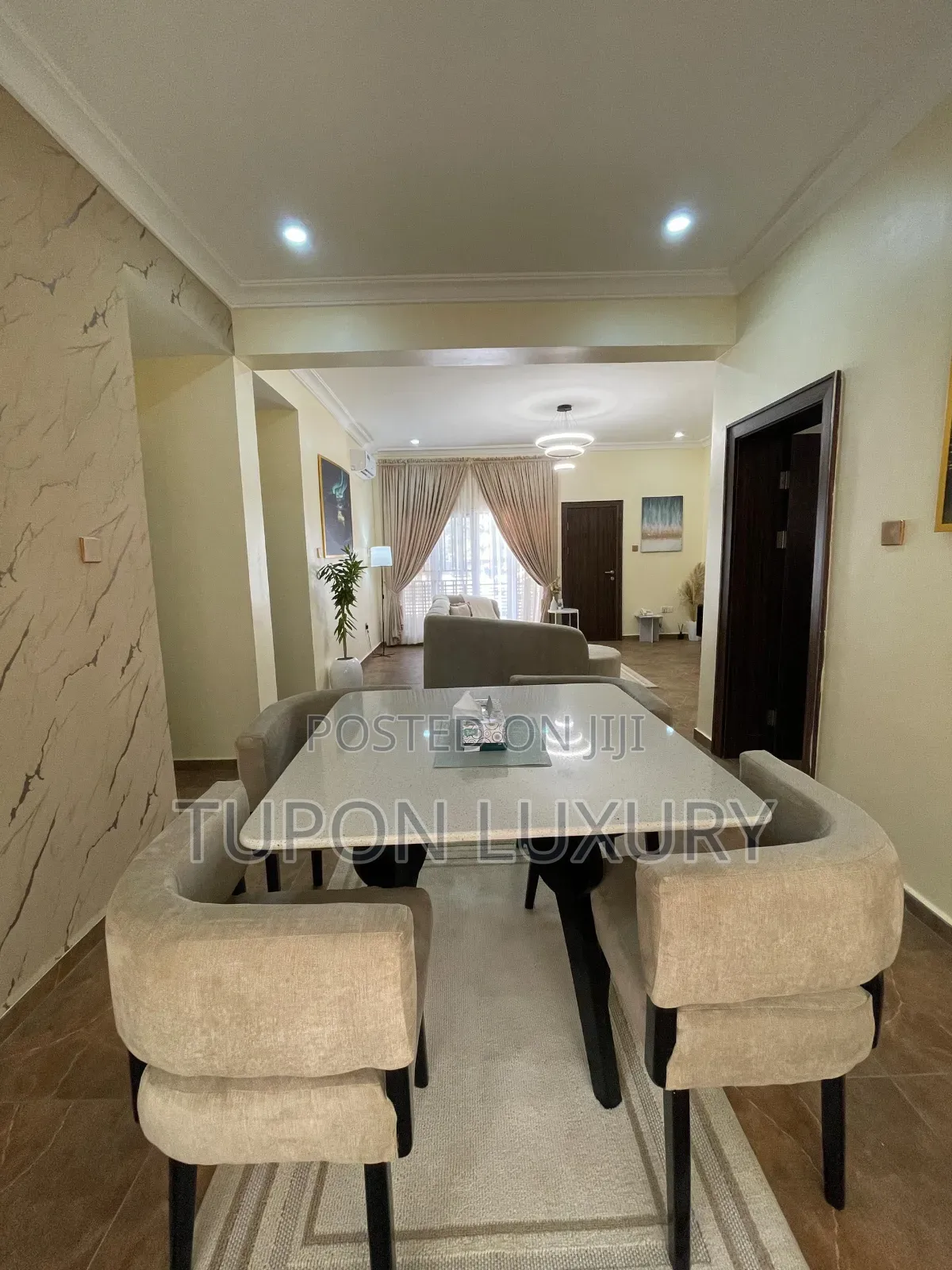 Cozy 2bedroom Apartment in Katampe