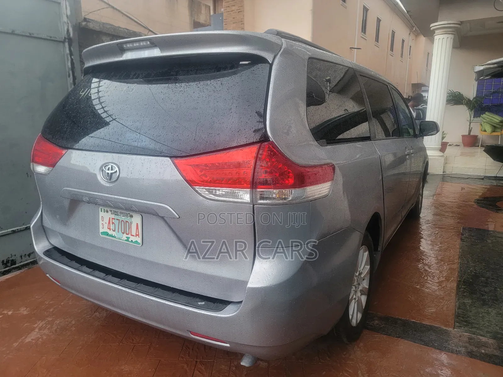 Toyota Sienna Limited AWD 7-Passenger 2013 Gray