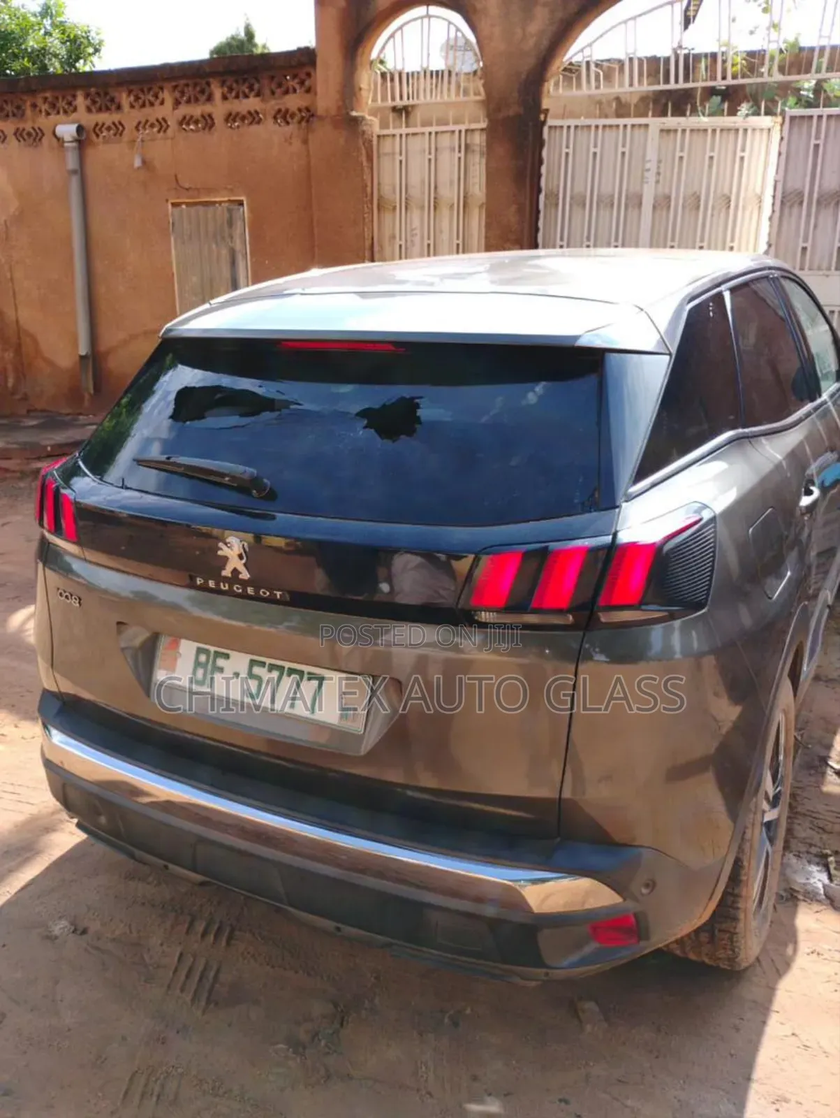 Peugeot 3008 2018 Back Glass Available