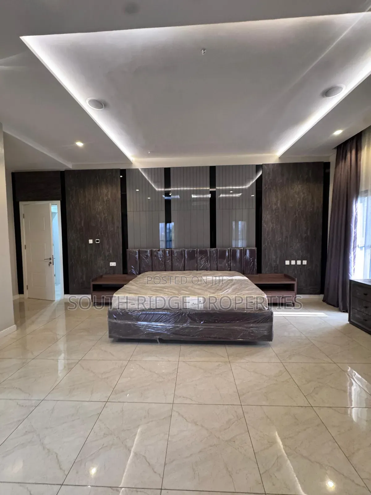 Furnished 20bdrm Duplex in Utako for sale