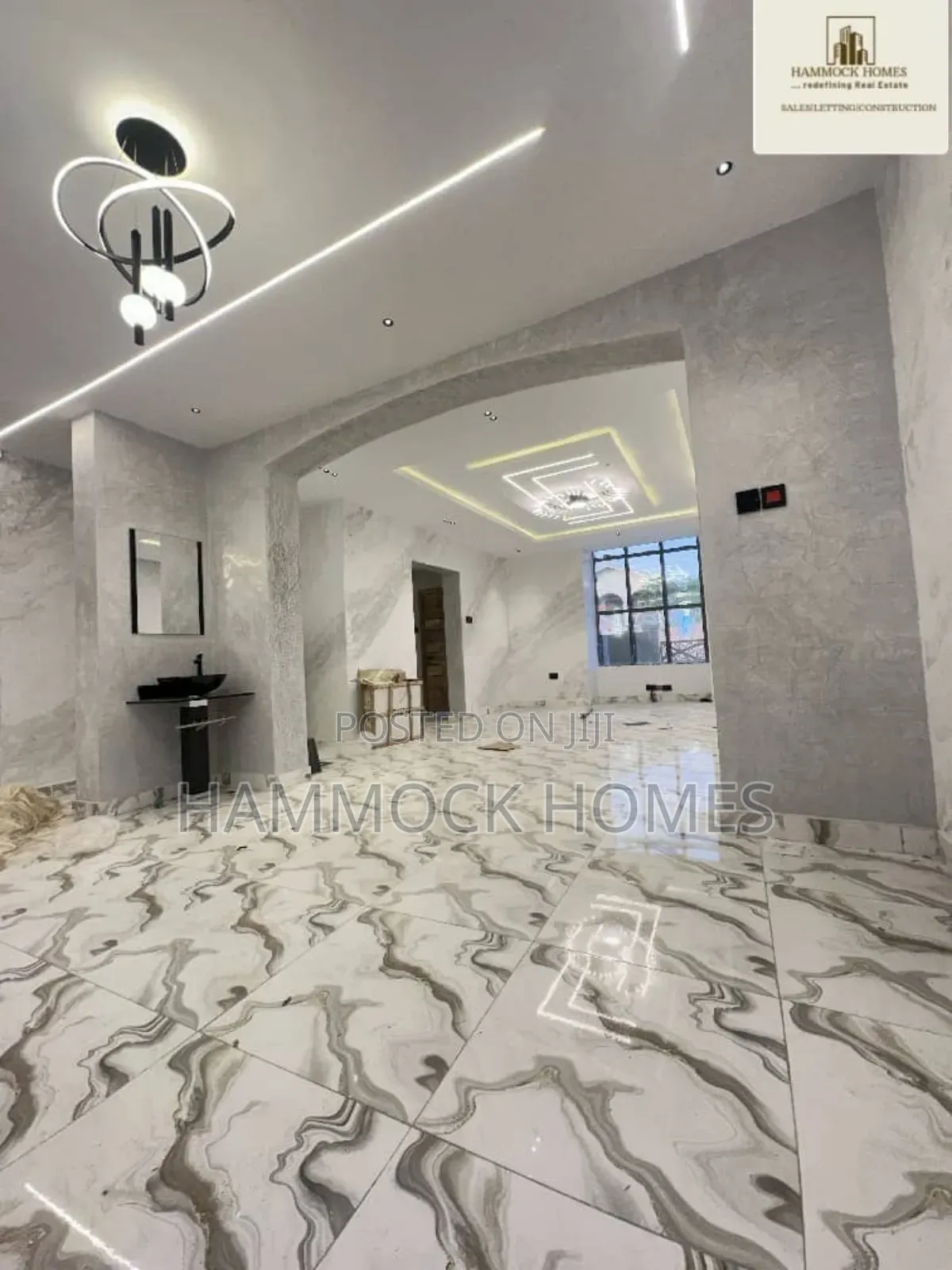 4bdrm Duplex in Emmanuel Estate, Jericho for sale