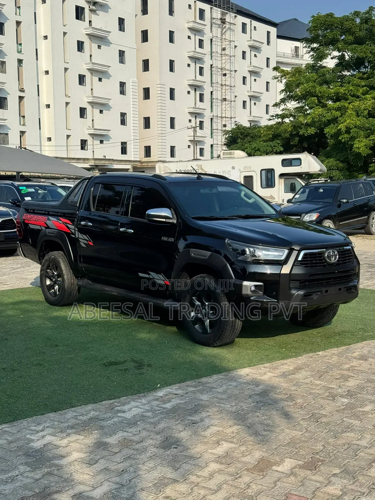 Toyota Hilux SR5 4x4 2017 Black