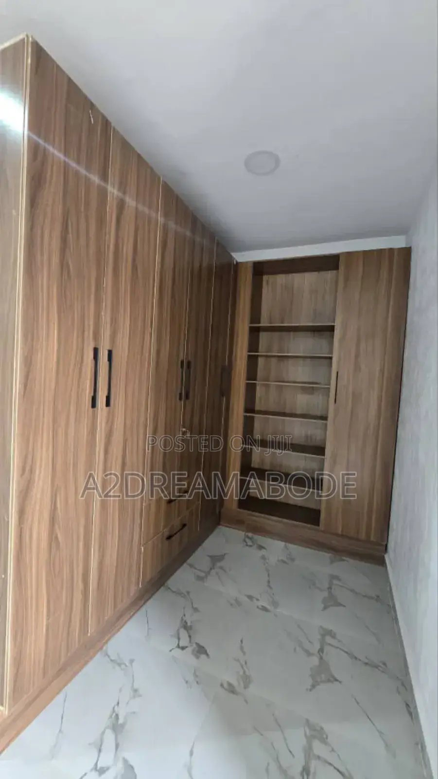 5bdrm Duplex in Omole Phase 2, Ikeja for rent
