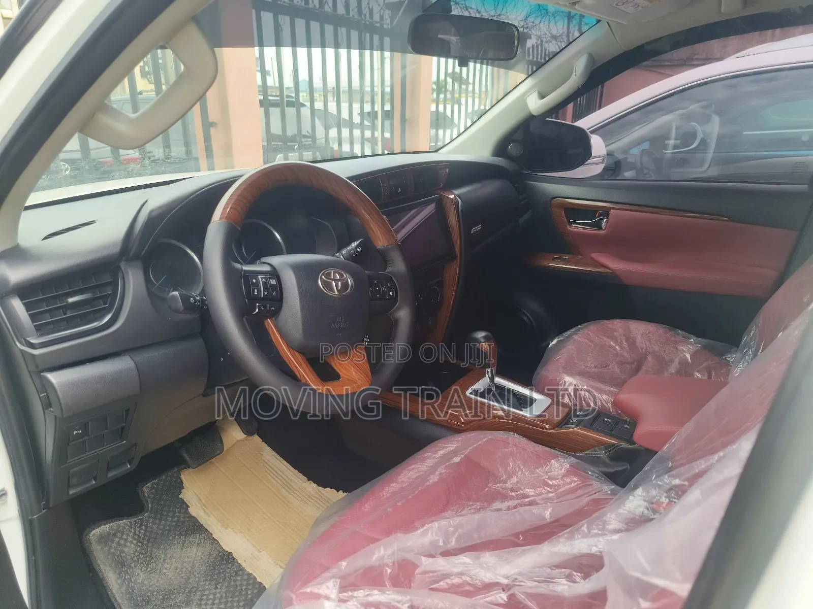 Toyota Fortuner 2.7 AWD 2020 White