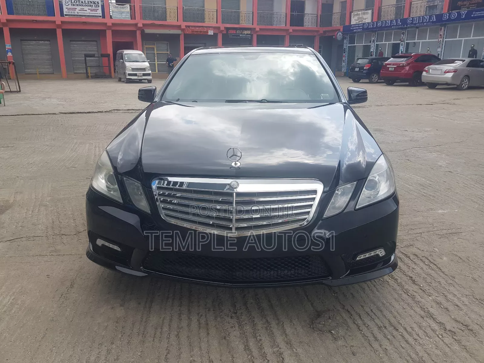 Mercedes-Benz E550 2010 Black