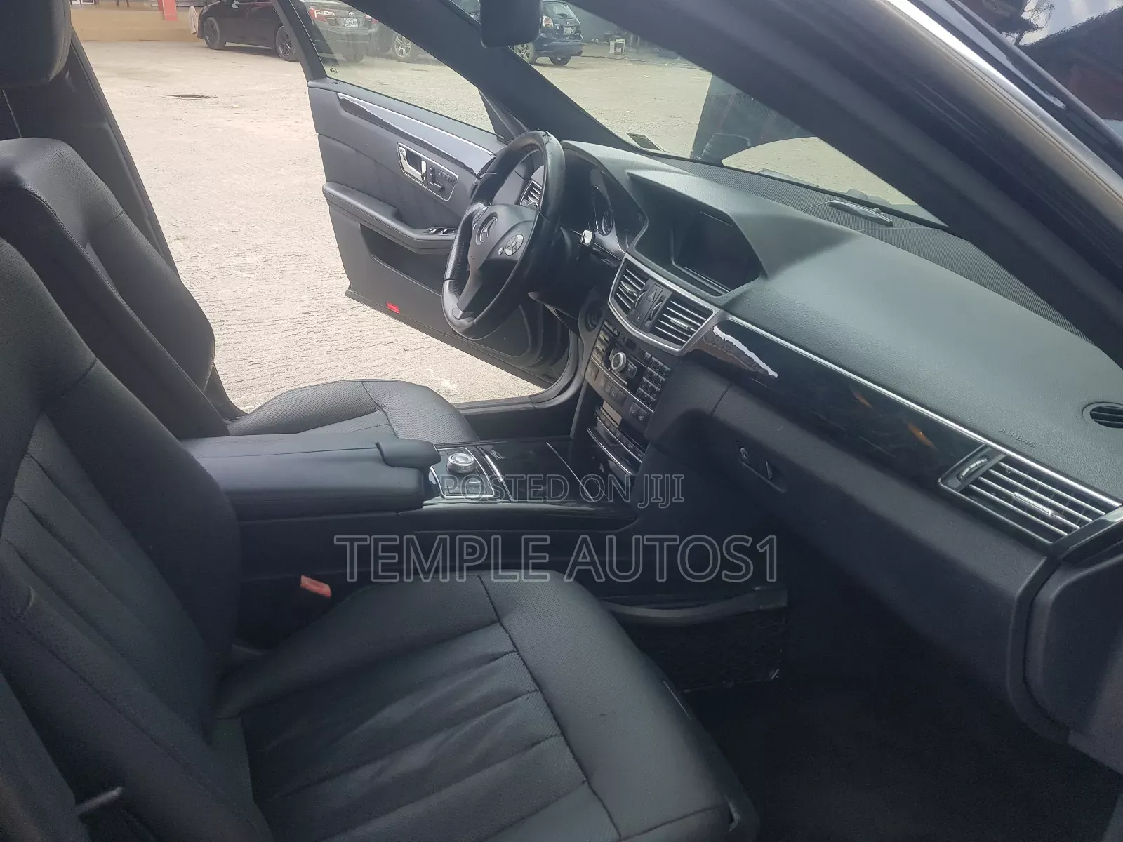Mercedes-Benz E550 2010 Black