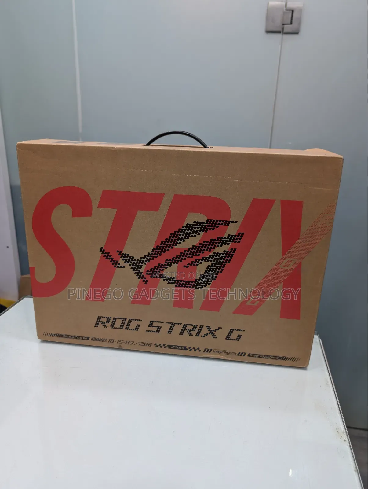 New Laptop Asus ROG Strix G17 32GB Intel Core Ultra 9 SSD 2T