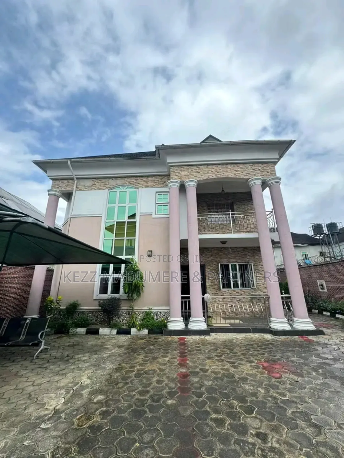 5bdrm Duplex in New Road Ada George for sale