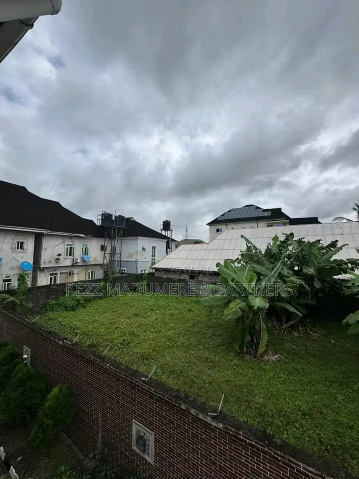 5bdrm Duplex in New Road Ada George for sale