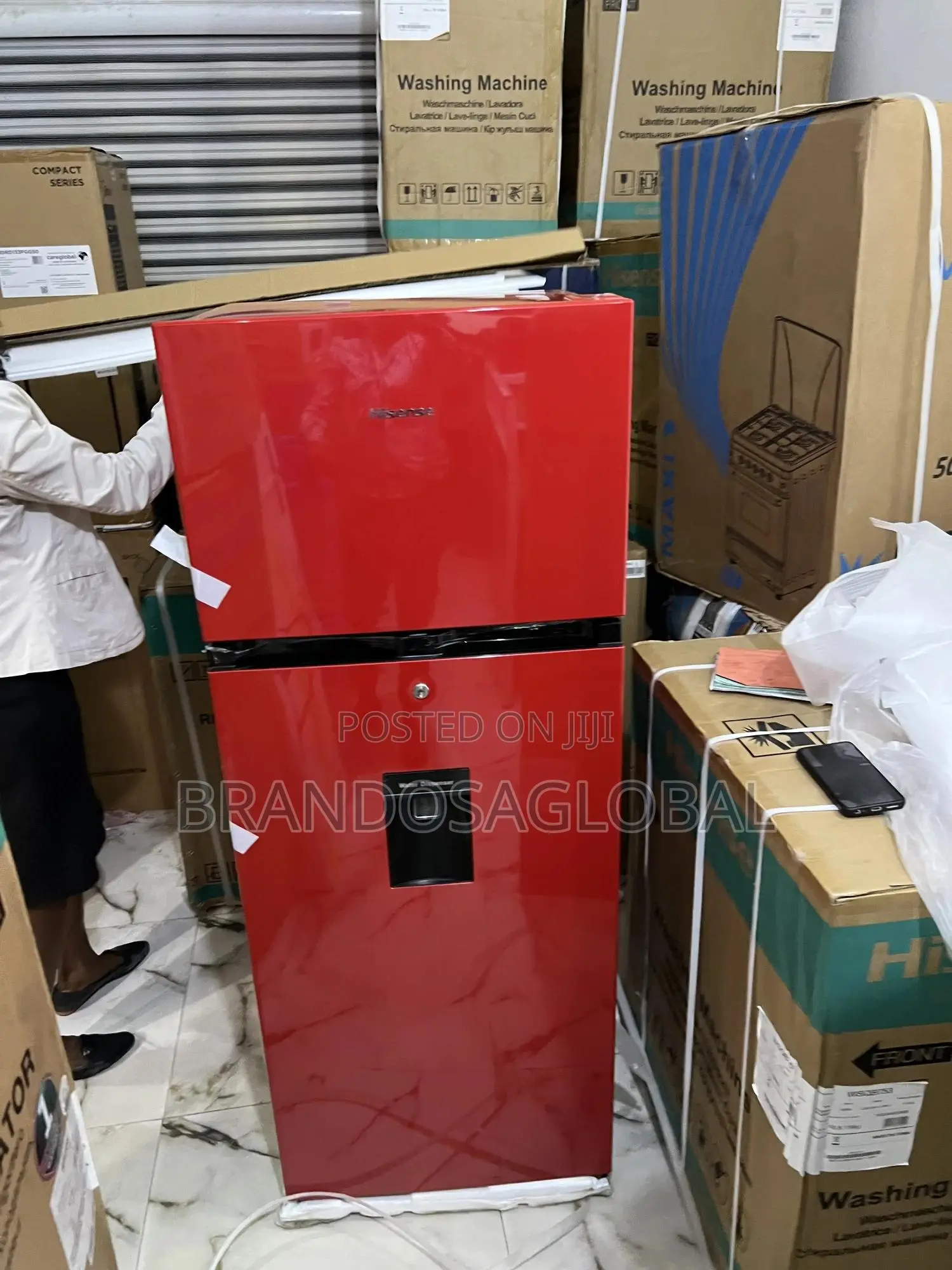 Ref‐205drb Hisense 204‐Litre Double Door Fridge – Water Dispenser